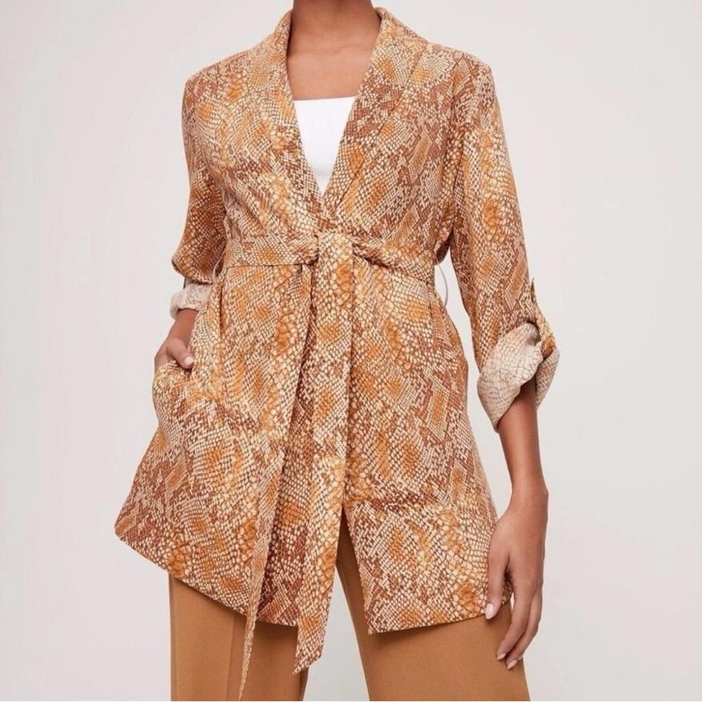 Aritzia Babaton Womens KAHLO Mid-length Snake Robe Jacket Sz Small Brown